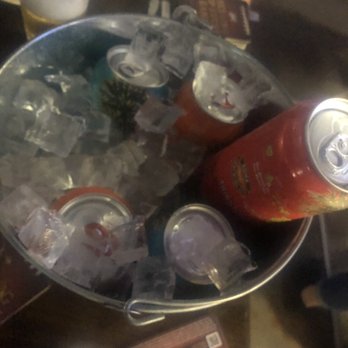 Roque Pub - $15 craft beer buckets - Pubs Near Me - Orlando, Florida Roque Pub - $15 craft beer buckets - Pubs Near Me - Orlando, Florida