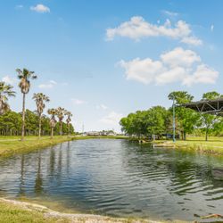 Dell Creek RV Park - Dell Creek Fishing Pond