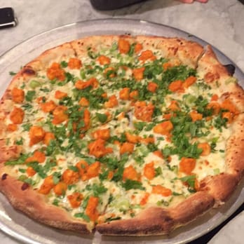 Carmine's - Buffalo chicken pizza - Pizza Near Me - Chatham, Massachusetts