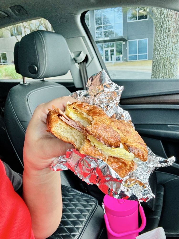 Hometown Coffee Logo