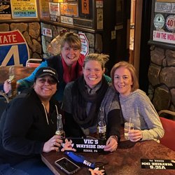 Vic's Wayside Inn - Girls night out rocks!