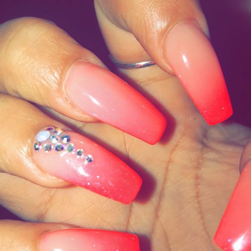 USA Nails & Spa - Ombre pink nails by Steven - Nail Salons Near Me - Houston, Texas USA Nails & Spa - Ombre pink nails by Steven - Nail Salons Near Me - Houston, Texas