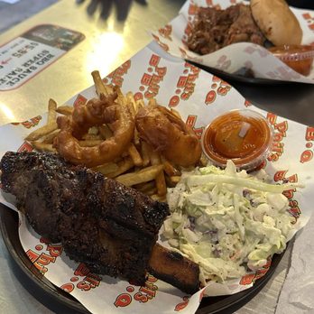 Phil's BBQ - Beef Bone Ticler - Barbeque Near Me - Temecula, California