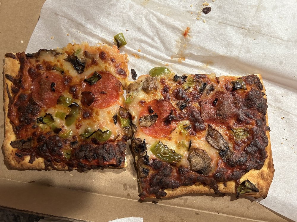 Food from Parkwood Inn Restaurant