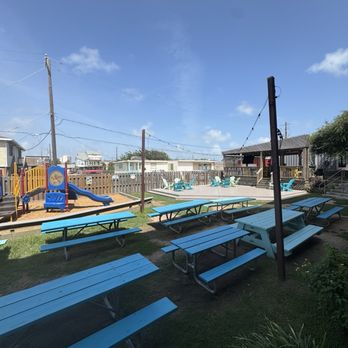 Galveston Island Brewing - Outdoor area - Breweries Near Me - Galveston, Texas Galveston Island Brewing - Outdoor area - Breweries Near Me - Galveston, Texas
