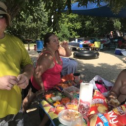 Picnic tables Picnic tables