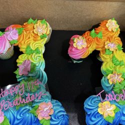 Save Mart - Cupcake Cake