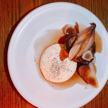 Lapinou - Beef Tenderlion - French Near Me - Toronto, Ontario