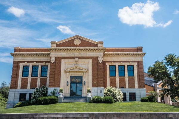 John McIntire Library — Muskingum County Library System