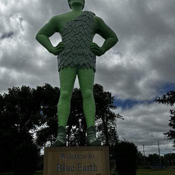 Farmer’s Daughters Kitchen - Near jolly green giant - Sandwiches Near Me - Blue Earth, Minnesota
