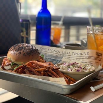 Pacific Catch - Cali Salmon Burger a la carte - Seafood Near Me - Walnut Creek, California Pacific Catch - Cali Salmon Burger a la carte - Seafood Near Me - Walnut Creek, California