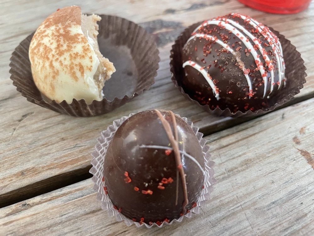 CRAVIN’S CANDY EMPORIUM Updated June 2024 102 Photos & 60 Reviews