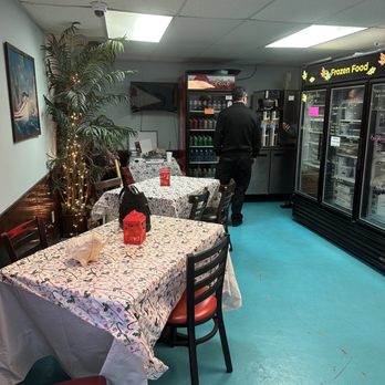 The Shrimp Lady - Indoor dining - Seafood Near Me - Satsuma, Alabama The Shrimp Lady - Indoor dining - Seafood Near Me - Satsuma, Alabama