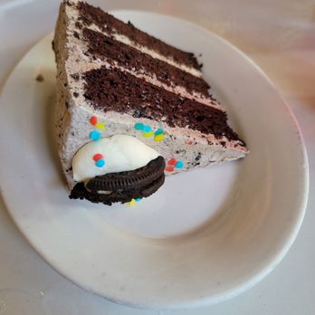 821 Café - Vegan oreo cake - New American Near Me - Richmond, Virginia 821 Café - Vegan oreo cake - New American Near Me - Richmond, Virginia