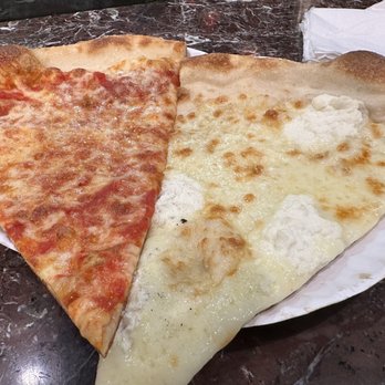 Joe's Pizza - White and regular cheese - Pizza Near Me - Cambridge, Massachusetts
