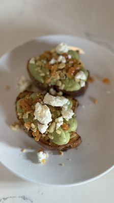 The Clover and the Bee by null