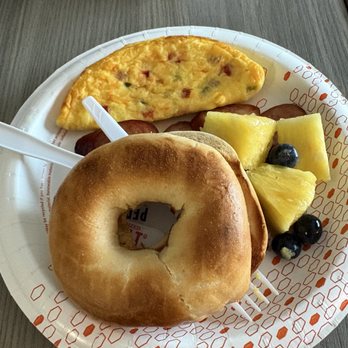 Hampton Inn Haverhill - Yummy breakfast - Hotels Near Me - Haverhill, Massachusetts