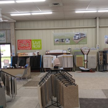 The Carpet Tree - a large room full of furniture - Carpeting Near Me - Jacksonville, Florida The Carpet Tree - a large room full of furniture - Carpeting Near Me - Jacksonville, Florida