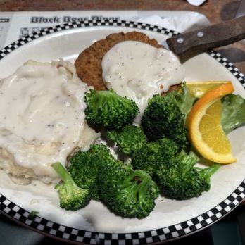 Black Bear Diner Colma - Bear Paw Chicken Fried Steak (610 cals.) - Diners Near Me - Colma, California