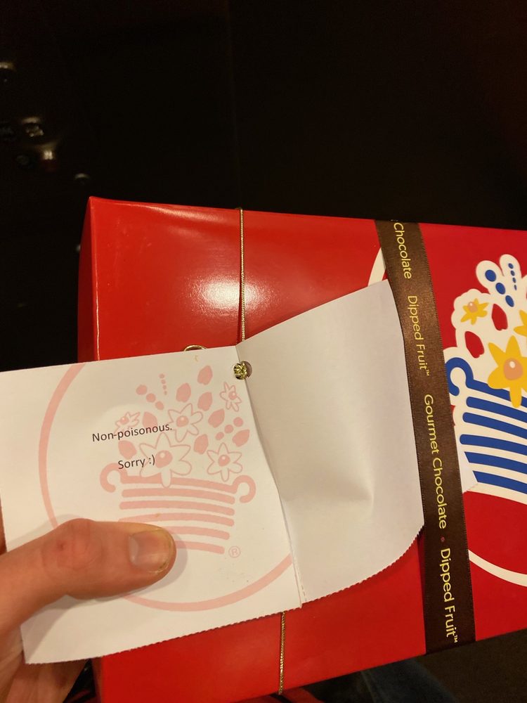 EDIBLE ARRANGEMENTS Updated September 2024 25 Reviews 747 10th