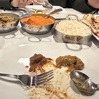 Lal Mirch Indian Restaurant - Baigan Bortha, Chicken Tikka Masala, Lamb Karai - Indian Near Me - Studio City, California Lal Mirch Indian Restaurant - Baigan Bortha, Chicken Tikka Masala, Lamb Karai - Indian Near Me - Studio City, California