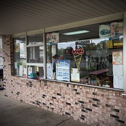 Dairy Freeze - View of the walk up counter - does have 2 ordering windows and 1 drive-through window.