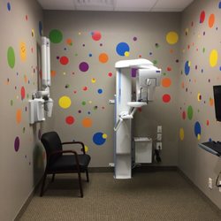 Dr. Melissa Bergmaier, DMD - Phoenixville Pediatric Dentistry - Our fun, super low dose radiation X-ray machine!