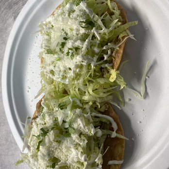 Tacos El Poblanito - Tostadas de pollo - Food Trucks Near Me - Brooklyn, New York Tacos El Poblanito - Tostadas de pollo - Food Trucks Near Me - Brooklyn, New York