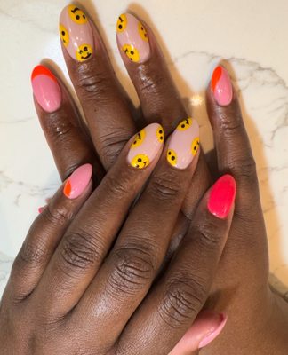 M. Vince' Nail Spa by null