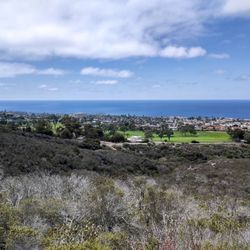 La Jolla Heights Open Space - View to the west