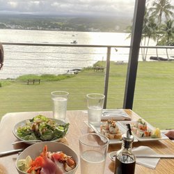 Hilo Bay Cafe - Dinner with a view