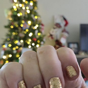 Capri Spa & Nails - Mani - Nail Salons Near Me - Katy, Texas
