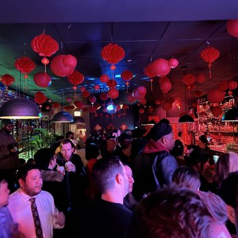 Nine Bar - Lunar NY celebration - Gastropubs Near Me - Chicago, Illinois