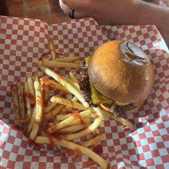 Smitty’s Smash Burger - Smittys Burger and Fries - Burgers Near Me - Lihue, Hawaii Smitty’s Smash Burger - Smittys Burger and Fries - Burgers Near Me - Lihue, Hawaii