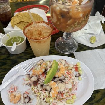 Mariscos Mi Lindo Nayarit - Mexican Near Me - Los Angeles, California Mariscos Mi Lindo Nayarit - Mexican Near Me - Los Angeles, California
