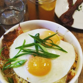 Jam Cafe on Beatty - Little Charlie, my a$$. Huge portion. - Breakfast & Brunch Near Me - Vancouver, British Columbia