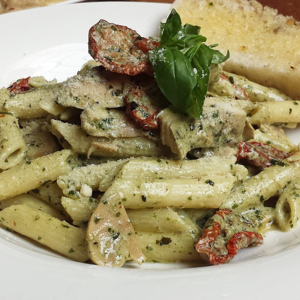 Cafe Oley - Chicken Pesto - Cafes Near Me - Quezon City, NCR