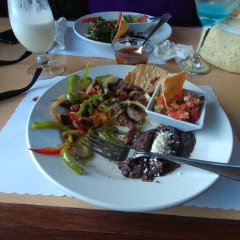 Wizzie's Bar y Grill - Fajitas at Wizzies - Mexican Near Me - Cabo San Lucas, BCS Wizzie's Bar y Grill - Fajitas at Wizzies - Mexican Near Me - Cabo San Lucas, BCS