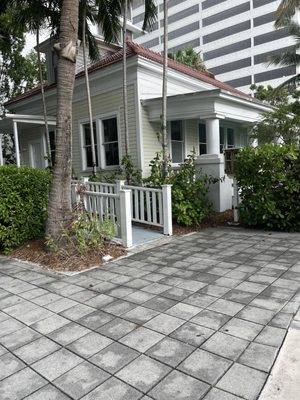 Dade Heritage Trust by null