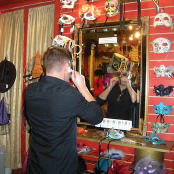 Maskarade - Costumes Near Me - New Orleans, Louisiana