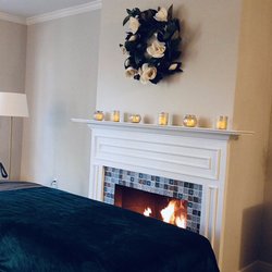 Sarahtonin Massage Therapy - In-home set-up