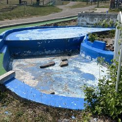 Mitchell's Golf Complex - Why, just why?