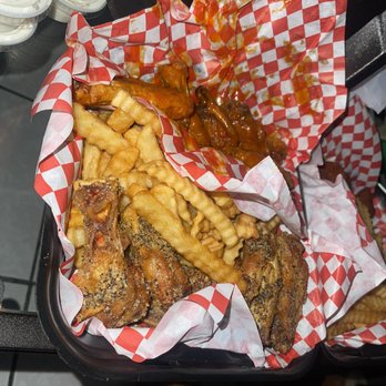 Crispy Wings - Chicken Wings Near Me - Commerce, California