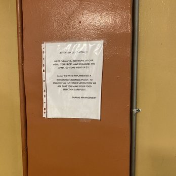Daisy's Restaurant - Sign regarding refunds! - Soul Food Near Me - Memphis, Tennessee Daisy's Restaurant - Sign regarding refunds! - Soul Food Near Me - Memphis, Tennessee