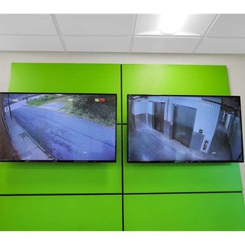 Extra Space Storage - Security Screens - Self Storage Near Me - Pittsburgh, Pennsylvania