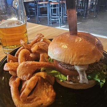 Ropers Lounge - Juicy and delicious Mushroom Swiss burger with sidewinder fries. - Tacos Near Me - Oak Hills, California