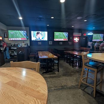 Andon's Pub - Tvs, tables and server stand - Pubs Near Me - Dublin, Ohio