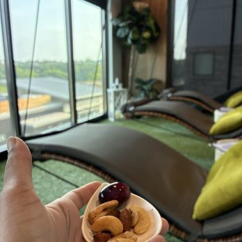Panacea Luxury Spa - Relaxation area with free snacks - Waxing Near Me - Columbus, Ohio Panacea Luxury Spa - Relaxation area with free snacks - Waxing Near Me - Columbus, Ohio