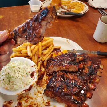 Evergreen Cafe - Hot food! What a concept. Enjoy fall off the bone ribs. Delicious. I had so much that I took it home. - American Near Me - Wrightwood, California