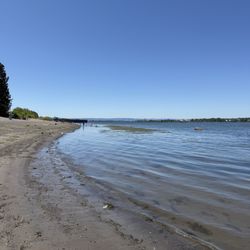 Broughton Beach - The water